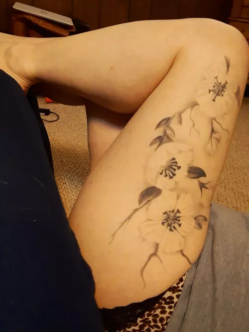 Makes me feel sexy by midwestmilfbbw1