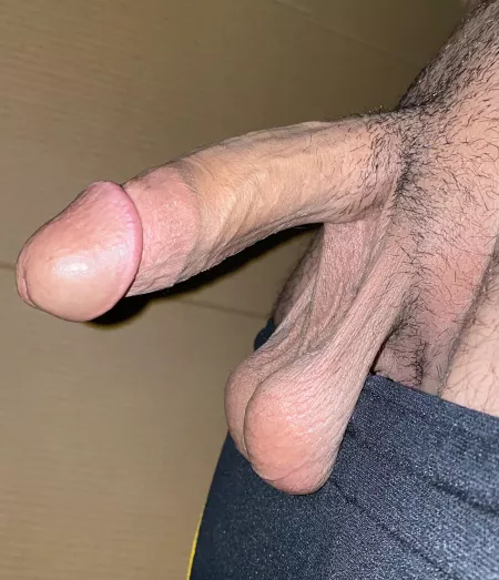 Makes me so horny, thinking about all the cocks I make hard 😅 by robma973