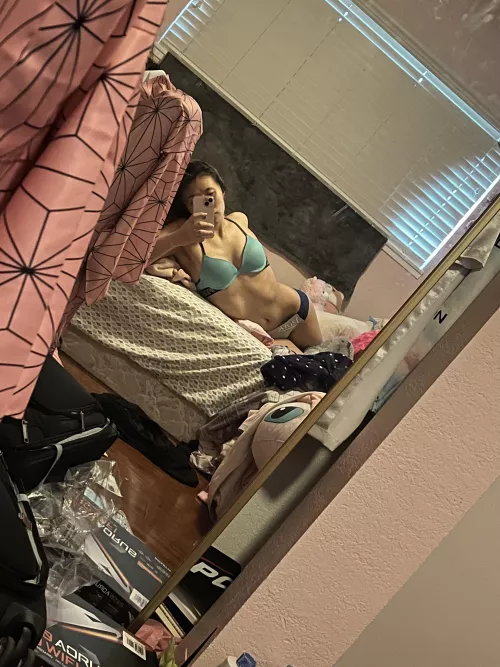 Making a comeback to OF! Subscribe to see exclusive content by an asian baby gamer by fxckdxves