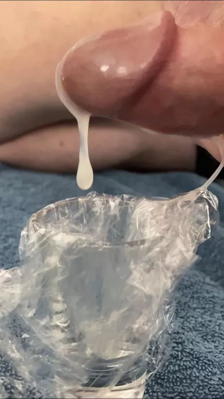 Making a cumsicle by splodgeguy