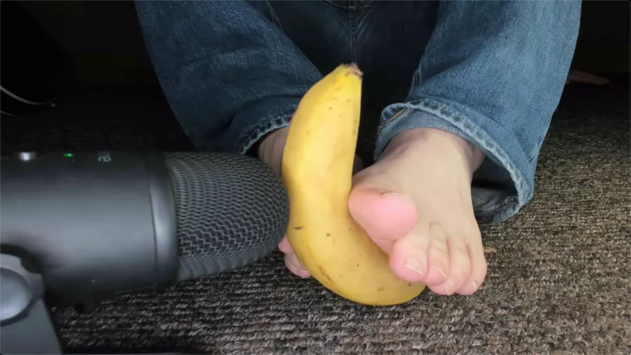 Making Feet and Fruit Go Together Since '22 - Repost from /r/ToeTrance by somethinghereisyou