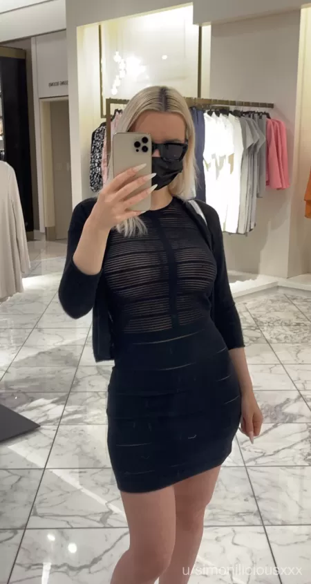 Making sure the boobs are uncovered by simoniliciousxxx