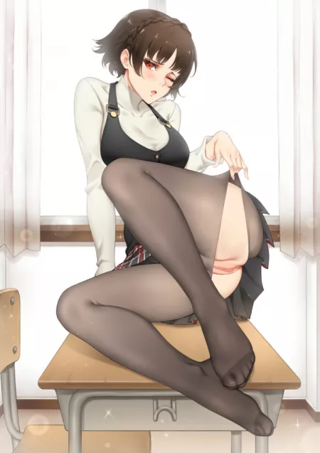 Makoto 🤤 by PlOeRwNd