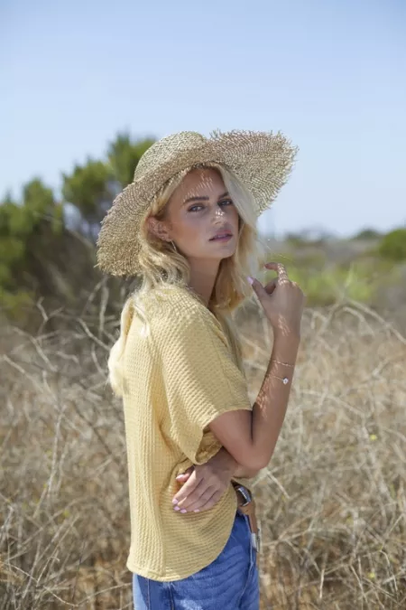 Mallory Abraham by deckard222