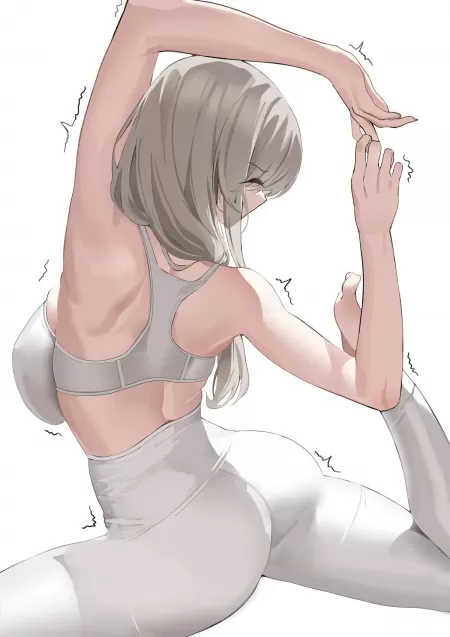 Mama Tsuki stretching by Natsu_1000