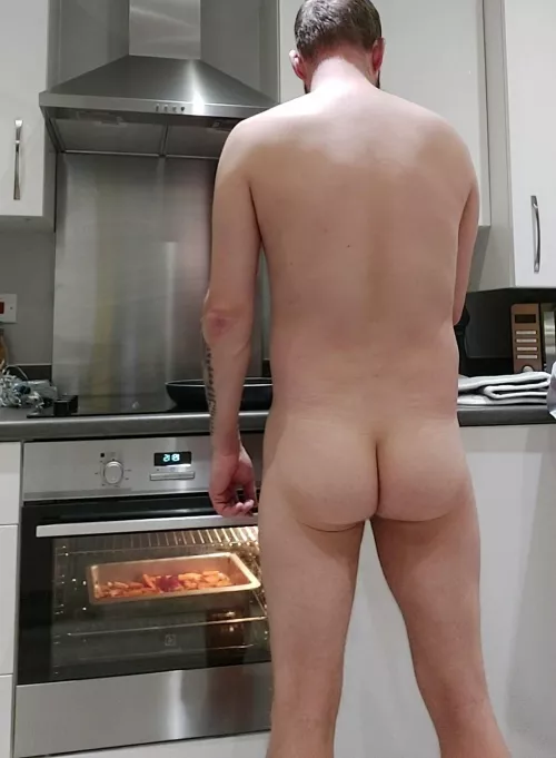 Man of many talents by kingofthenorth3i6