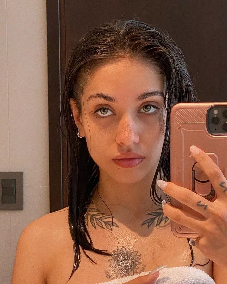 Maria Becerra posted by UpsetMisogynist