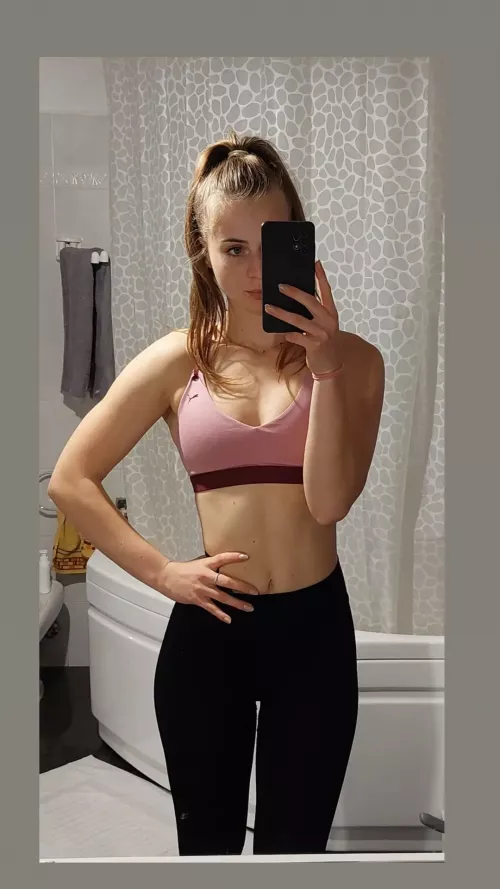 Maria Roberta Gherca by BrushDifficult3426