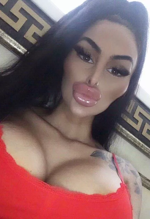 Mariana posted by gosterime