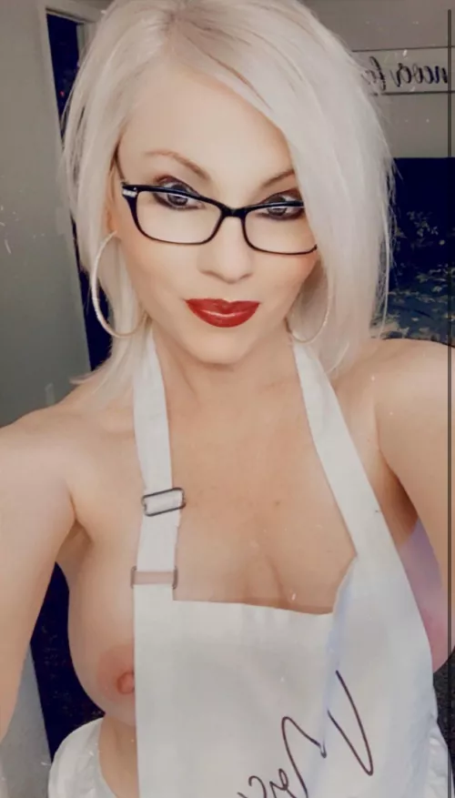 Marilyn Monroe look by hotnh115