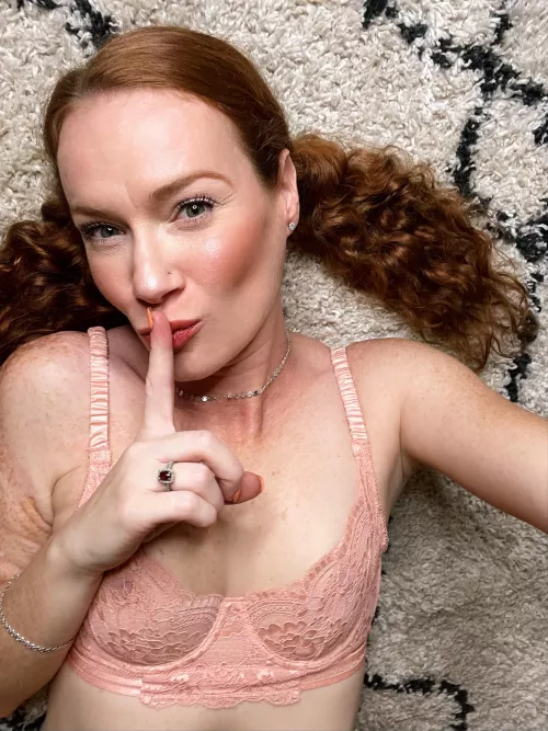 Married, but still available😏 by pastelcorners79