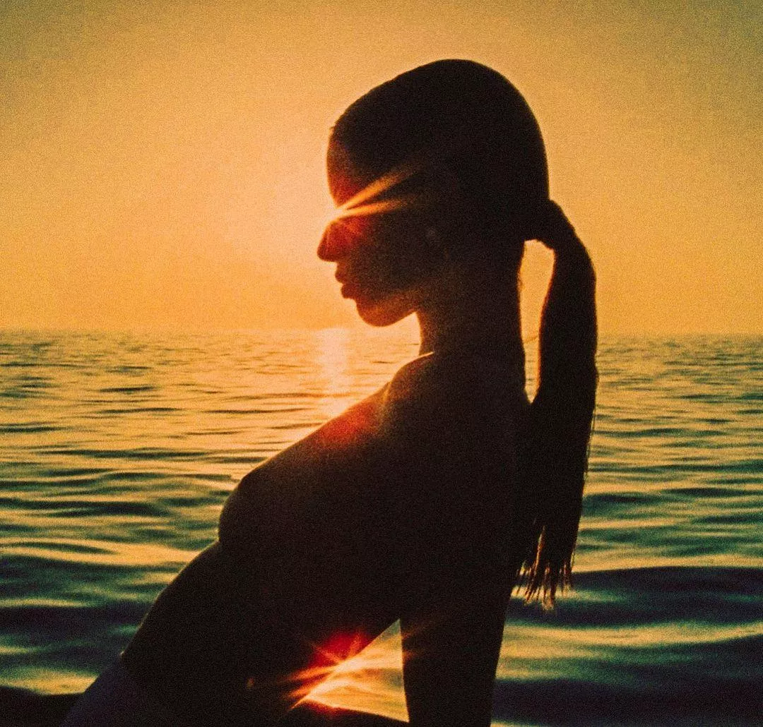 Marta Aguilar posted by GlamorousCuttlefish