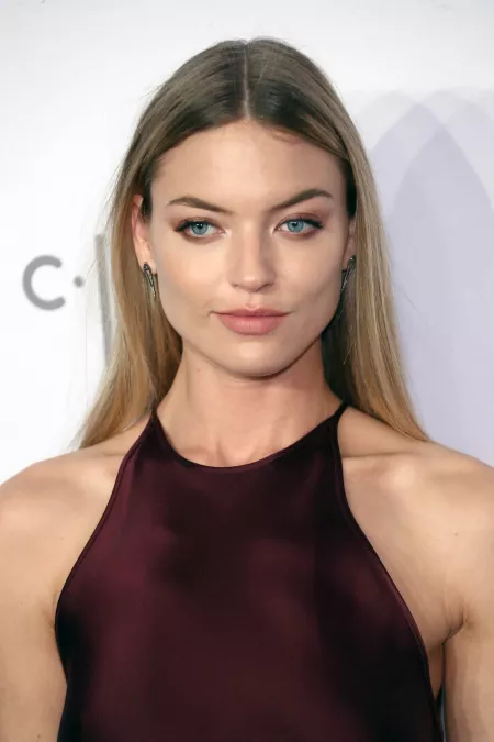 Martha Hunt by falseprophet69