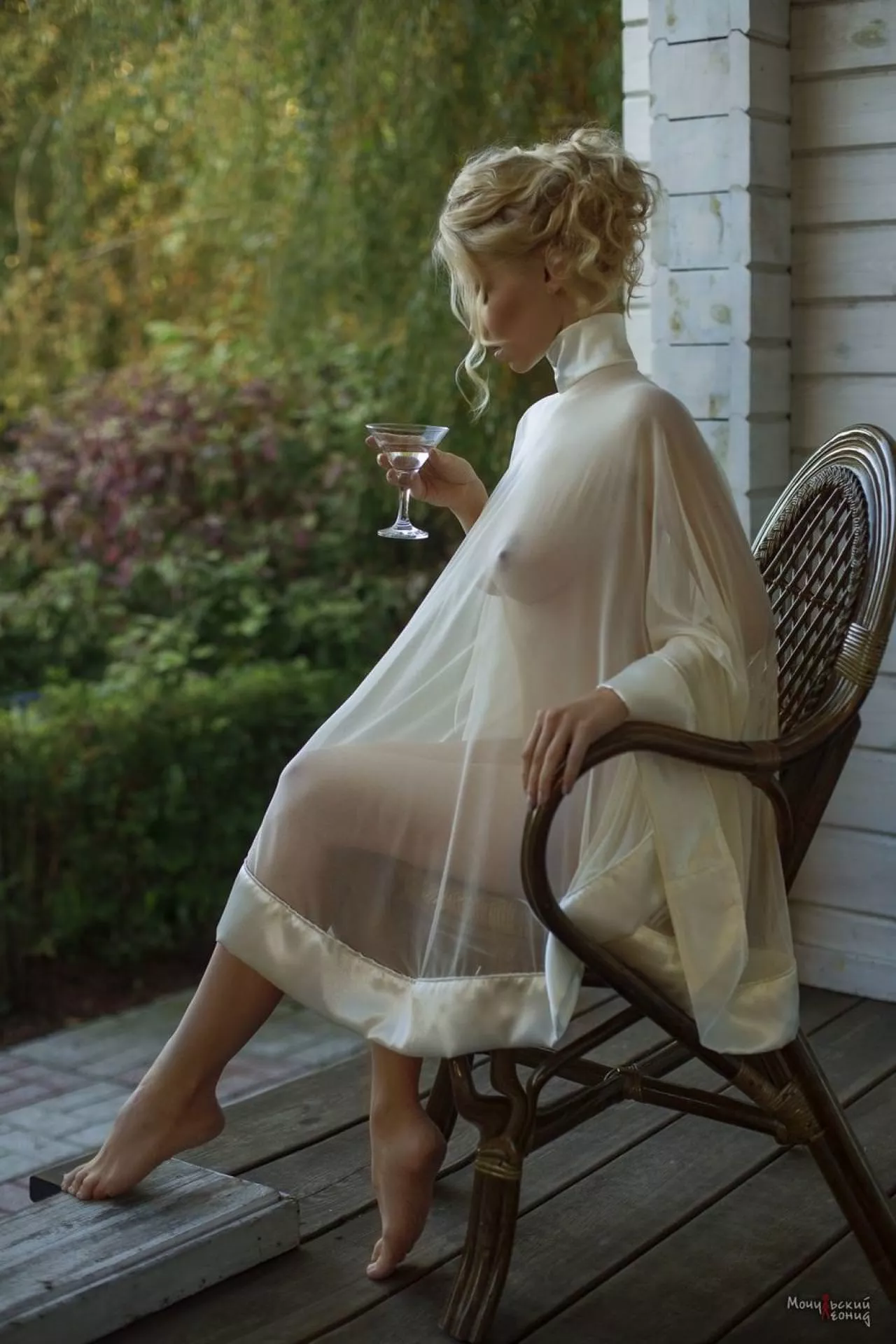 Martini (x-post /r/seethru) posted by jangling99