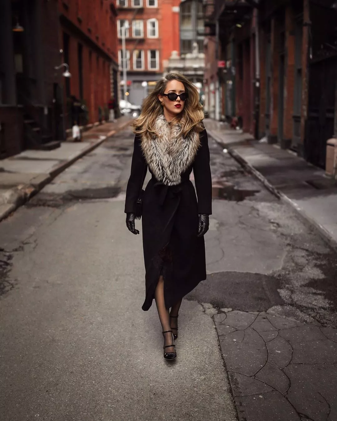 Mary Orton posted by BOOOOOOOBIES