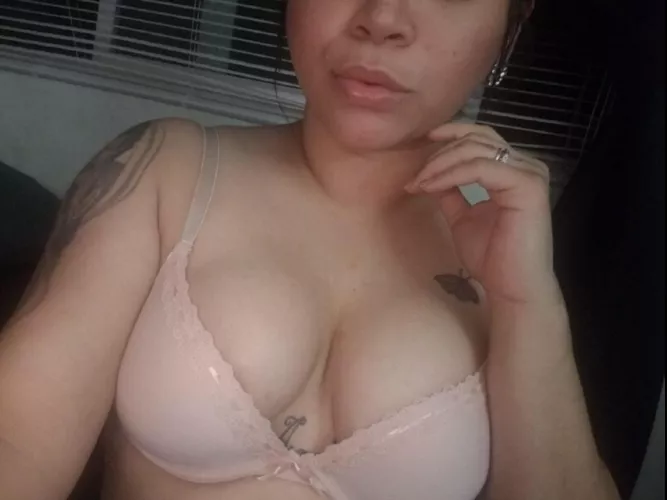 Mas ropa o menos que opinan??? by kora09