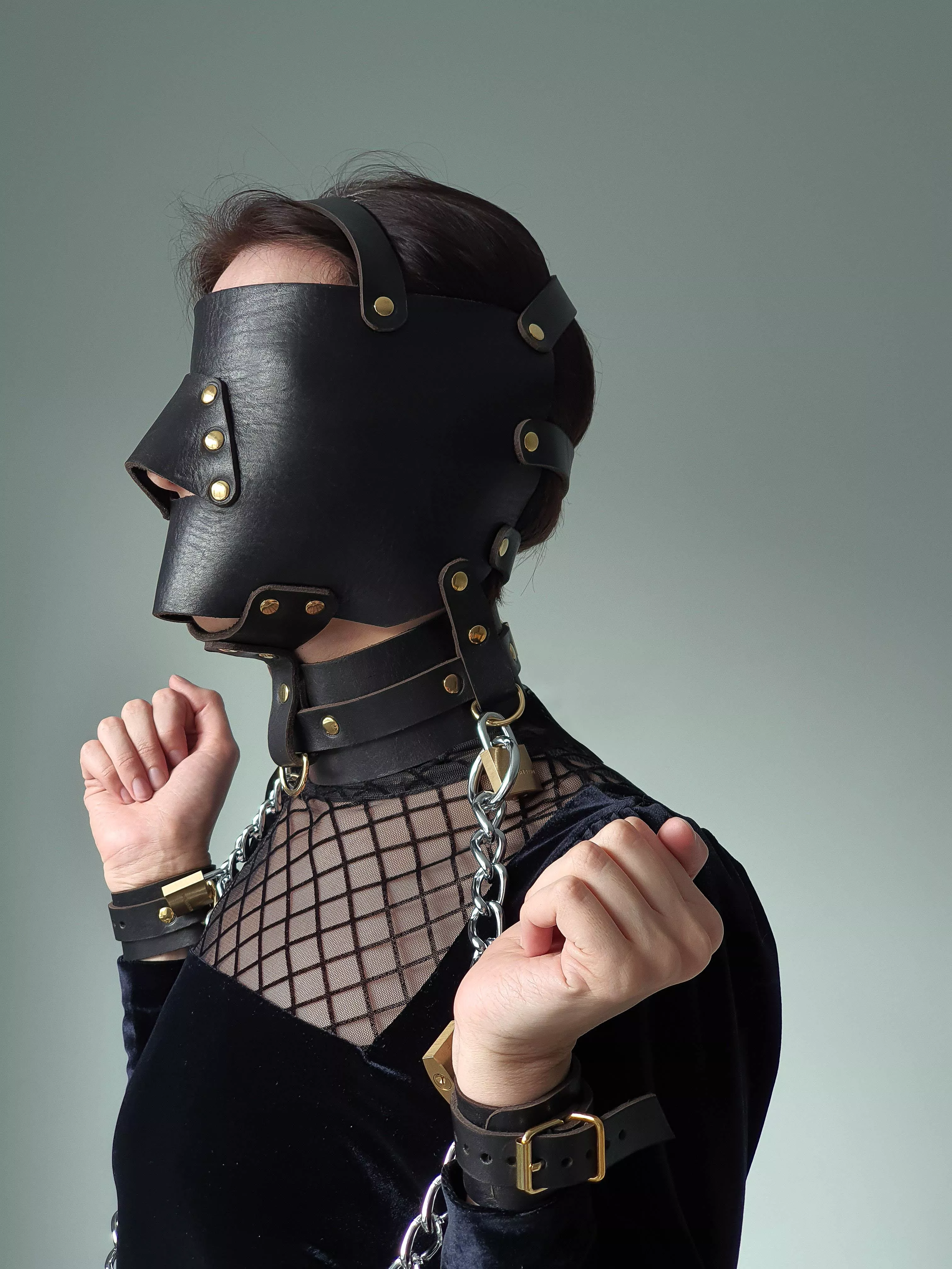 Mask and cuffs posted by AlexGomolov