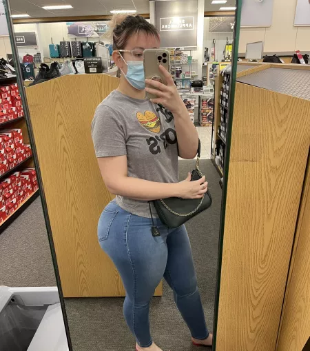 Mask up cutie 😷😷😍😍😍😍 by [deleted]