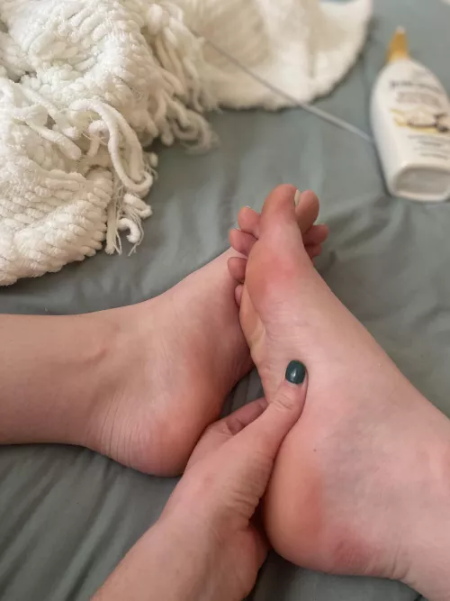 Massage my beautiful feet so I don’t have to 😘 by footprincess1998