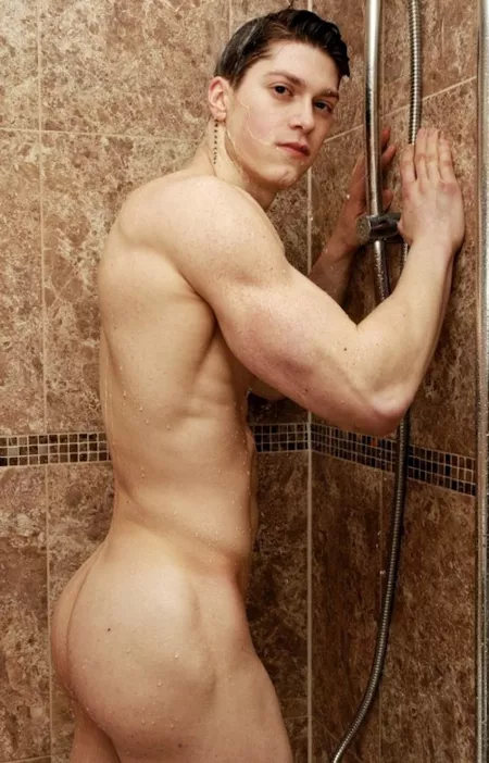 Mattia Pecchini by astroblueastro