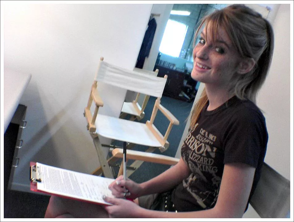 May 25th, 2007. First day on set of her first shoot. posted by pure_cane_sugar