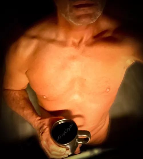 (M)aybe I’ll just shut off the light and go back to bed… by RoughSky200