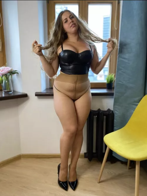 Maybe it's better without panties? by anna_goldy