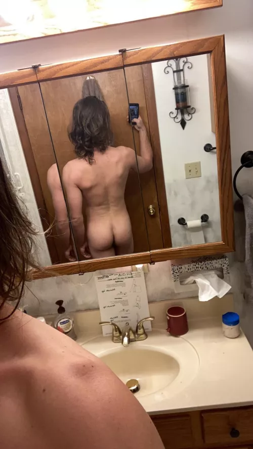 Maybe my best feature? by makelifefun3