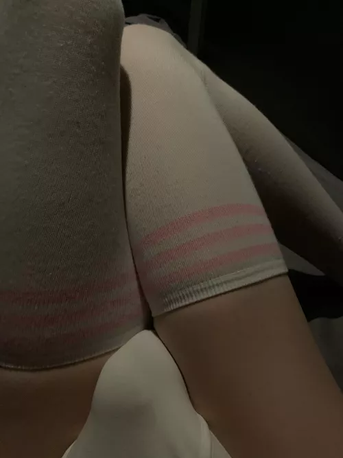 maybe next time you can hide her for me… 😉 by himearikawastan