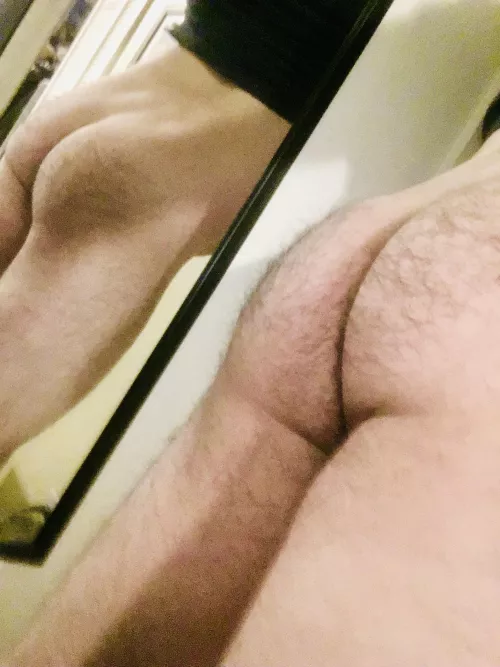 Maybe this pic is nsfw, but do you think I could have the kind of job where it’s *very* safe for work? by 33hungbi