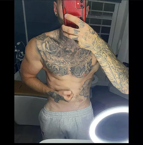 Me by fetishismyfetish