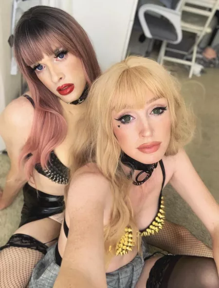 me and my beautiful gf ❤️ by Ava-Zoe