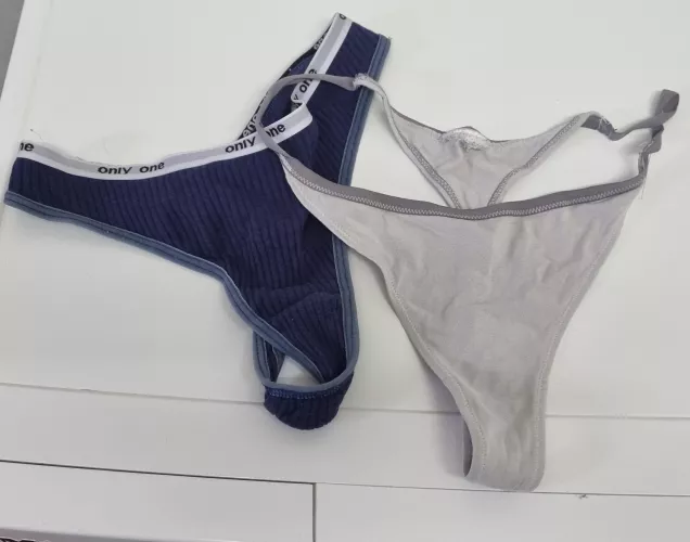 Me and my Girlfriend are Visiting her Sister and I found that in the Bathroom🔥 by Freddy0013