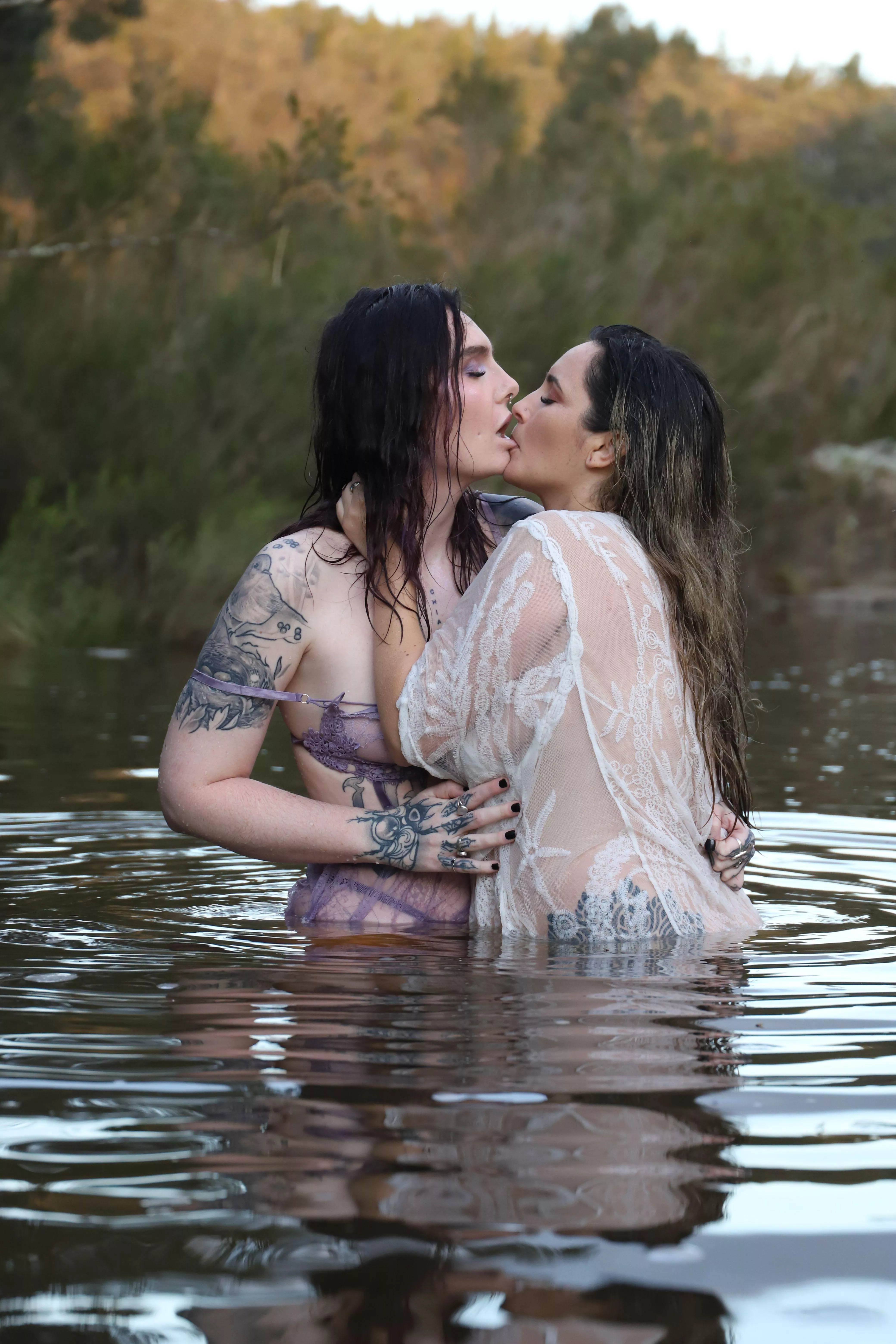 Me and my girlfriend got hot and heavy in public today posted by Wild_euphoria