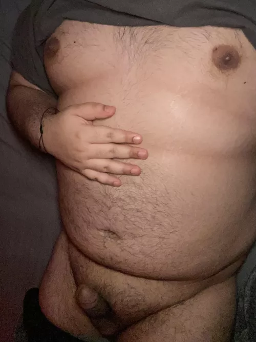 Me currently ;) dms open by anon0081