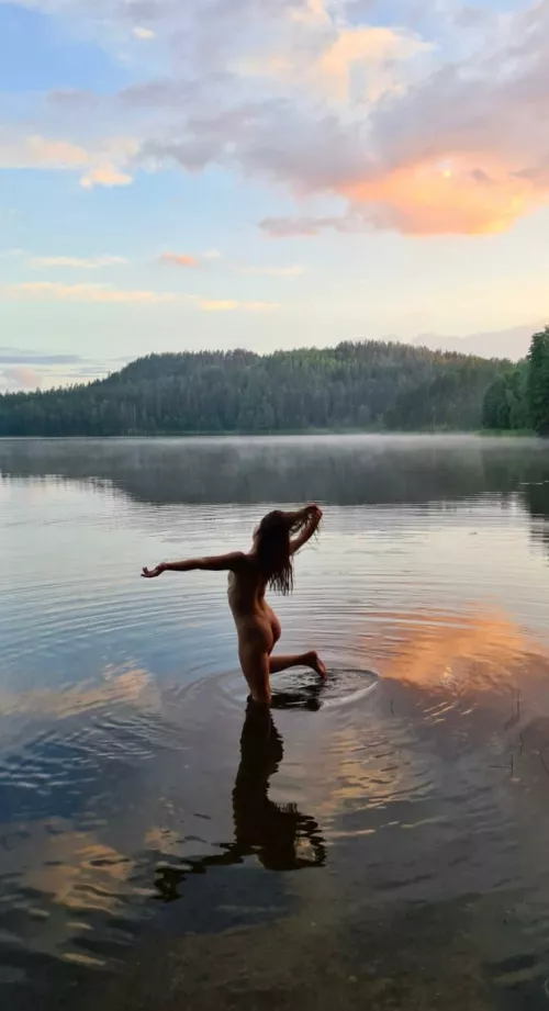 Me enjoying the view and having little fun by Lindahele