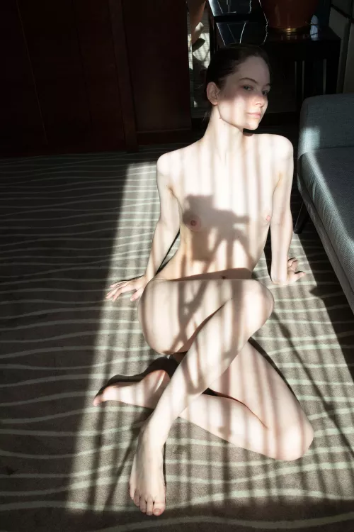 Me taking a nude self portrait by sophiaemilia