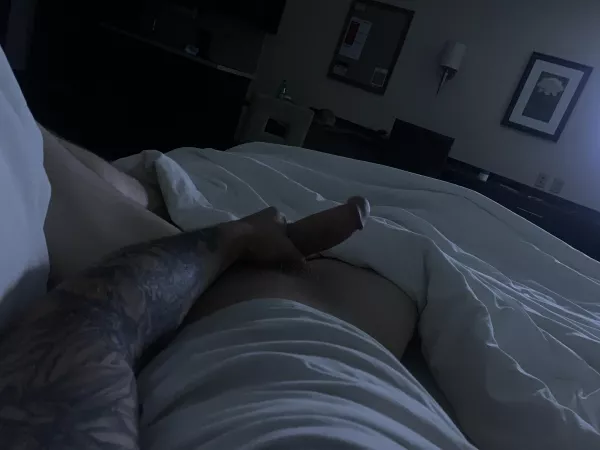 Me, you, and a glowing screen? by epheezy1144