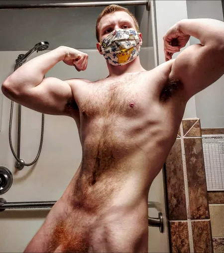 Meet me in the locker rooms for some fun 😉😜 by GymBruhReddit