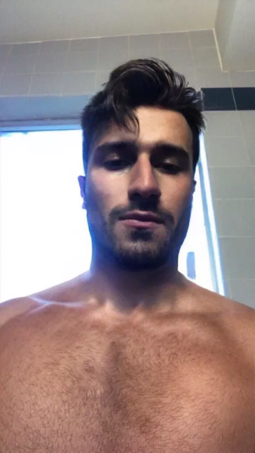 Meet me in the shower by Solsolly