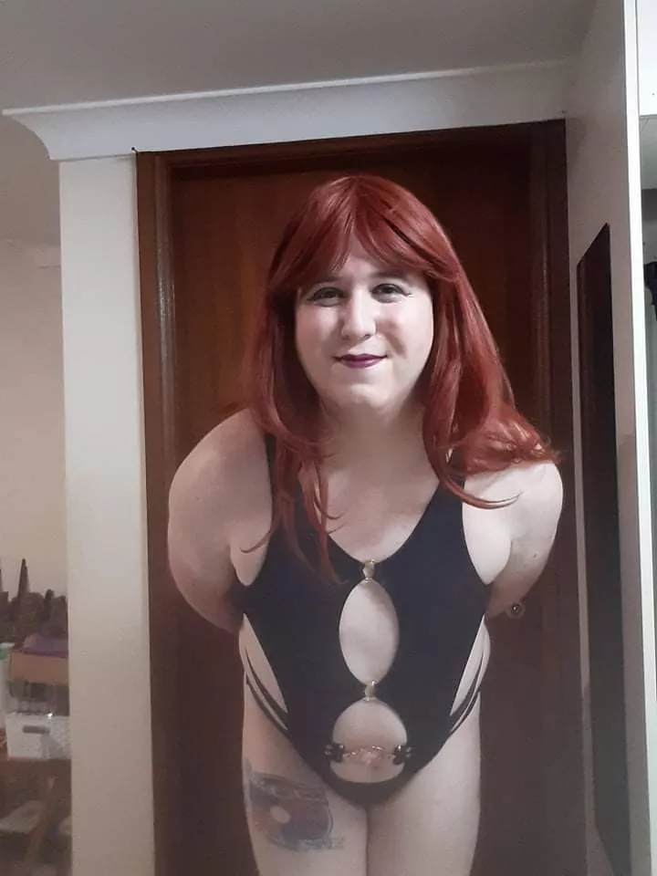 Meet me on the beach for boxing day;) posted by sydneydommecd