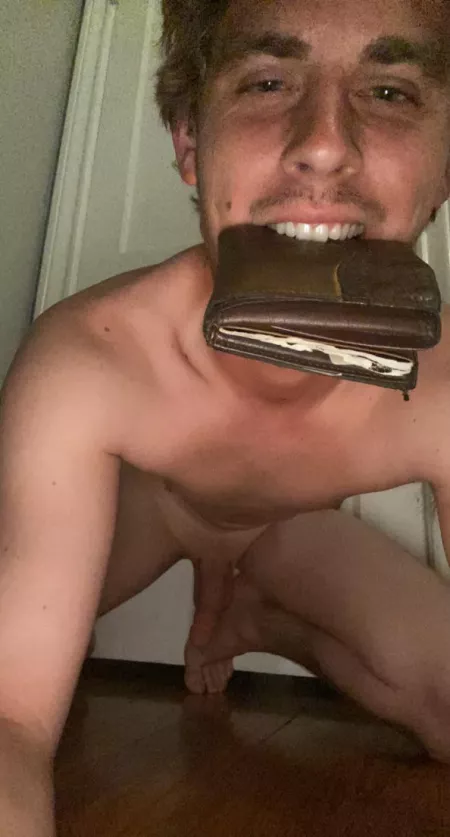 Meet my piggy bank. He’s gonna get me a credit card cause he knows he’s only worthy of me spending his money. by kittykase