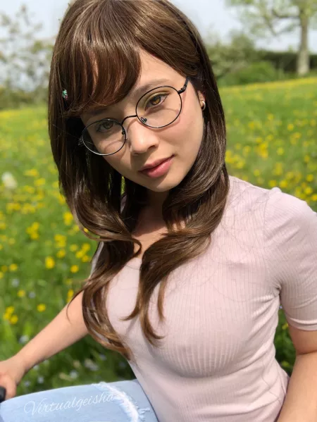Meet studious but naughty girl next door, Jenny 🥰🍃😉 by virtualgeisha