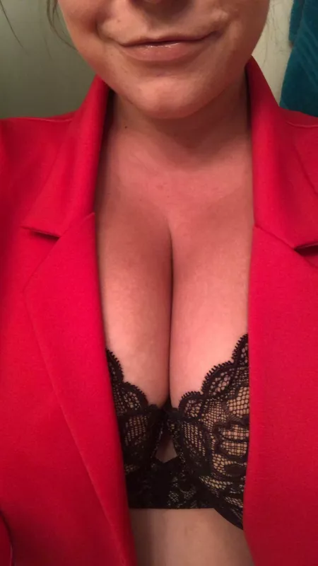 Meeting ready 😏 by rmill107