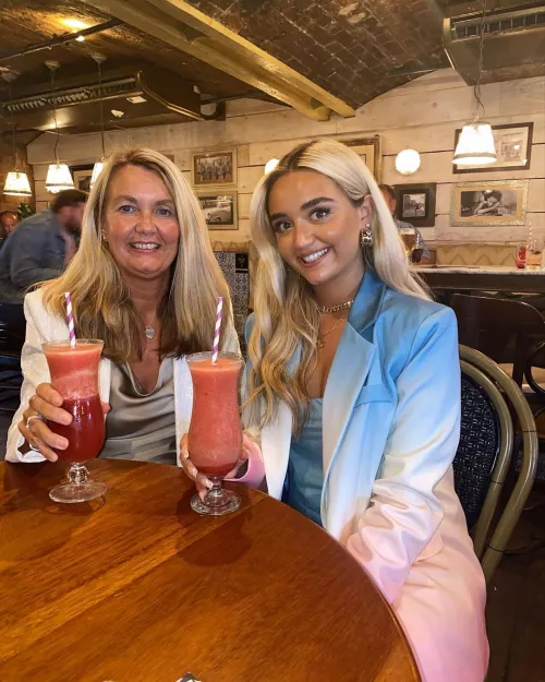 Megan and Mom by edf999