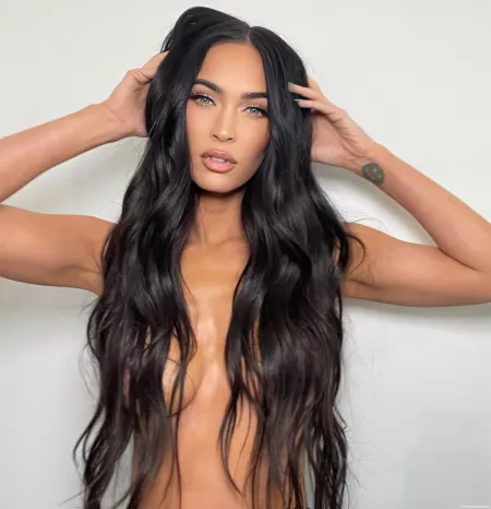 Megan Fox by basseyhound