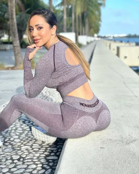 Melissa Alvarez is so lovely ❤️ by sitbtti