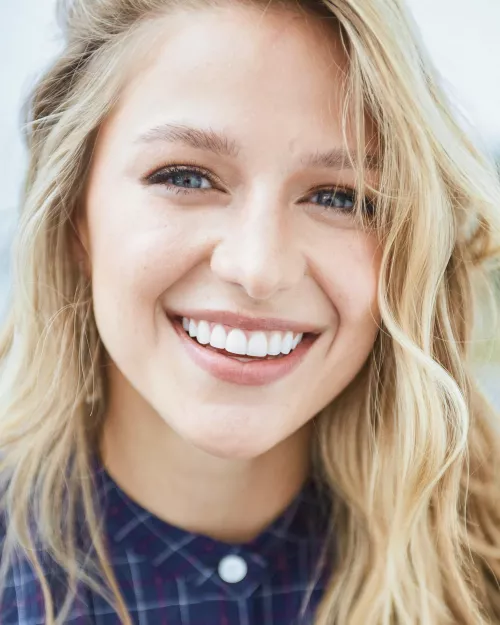Melissa Benoist by Sam03112004