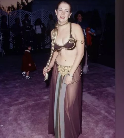 Melissa Joan Heart by Nessy_monster36903