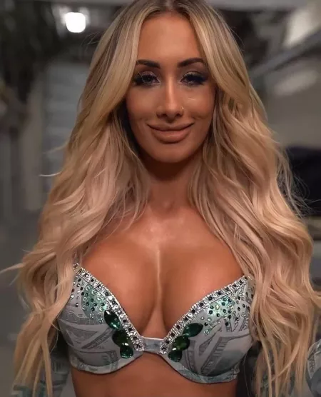 Mella Wants Loads of💦all over her Face and Tits🤤 by Josephthegoat06